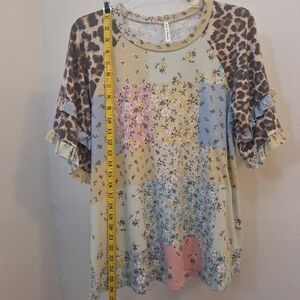 Floral and Leopard Print Womens Patchwork Tshirt Size Large